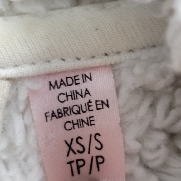 La Vie en Rose Sherpa Cardigan - Size US XS/S - Picture 4 of 6